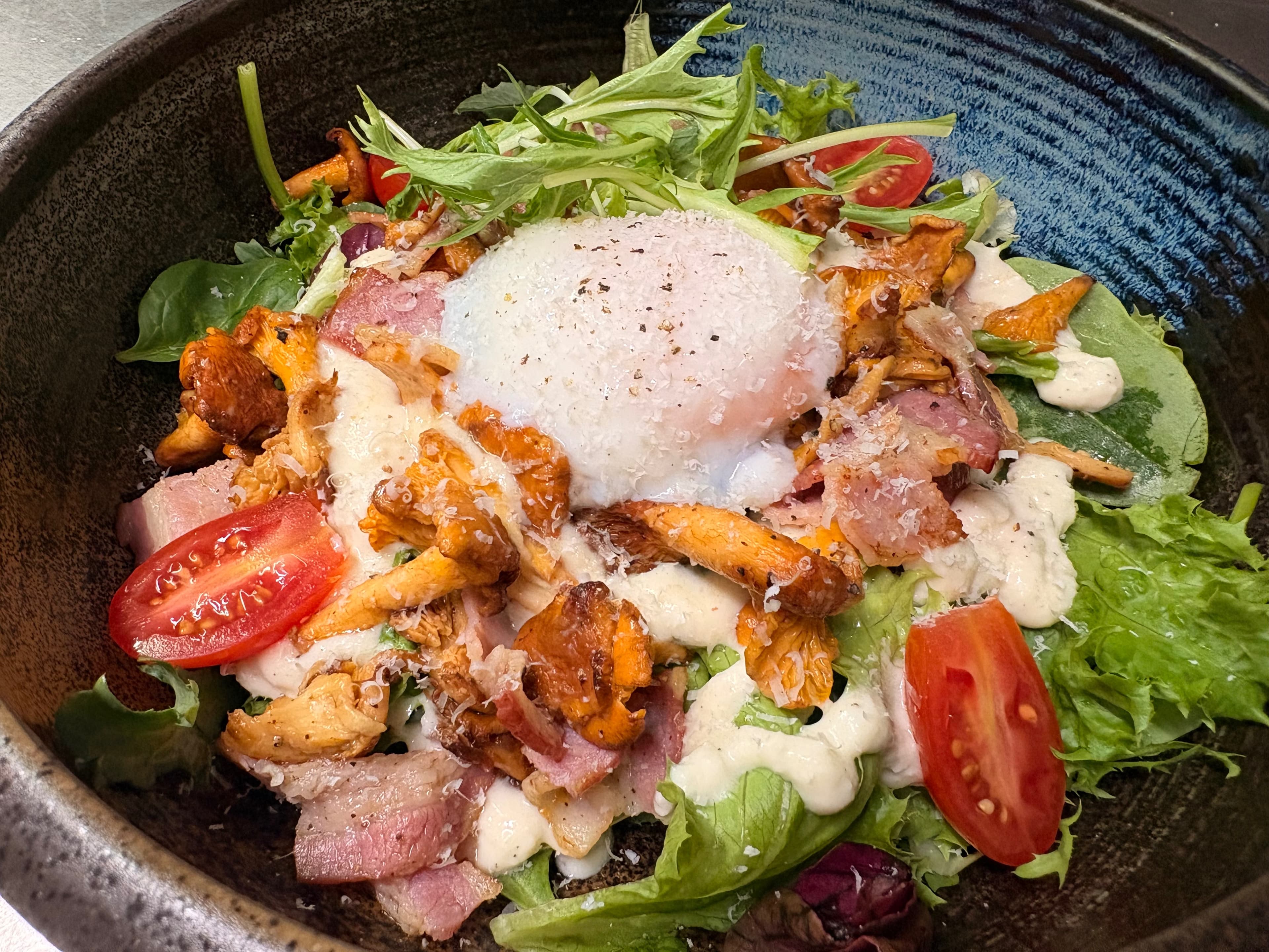 PILZEN CAESAR SALAT
